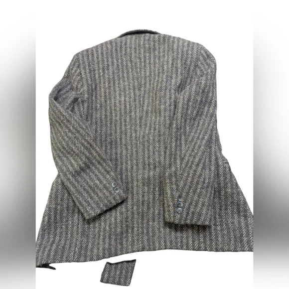 Vintage 100% Wool Herringbone Double Breasted Blazer Made in Canada - Picture 7 of 10